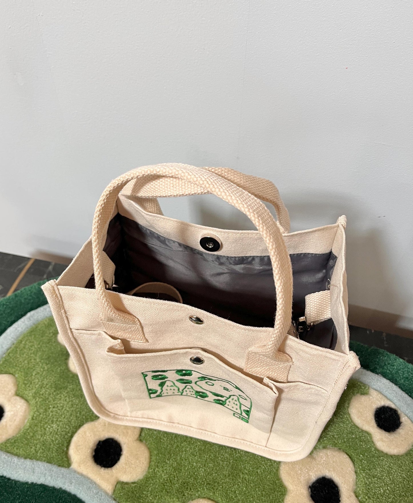 Beige Cloud Embroidered Canvas Tote Bag - Kawaii Aesthetic Lunch Bag